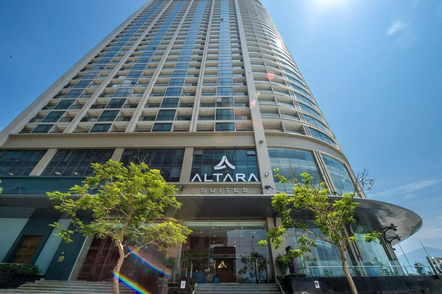 Luxury Apartment - Rooftop Swimming Pool - Beach Front - Hinata Apartment Дананг Екстериор снимка
